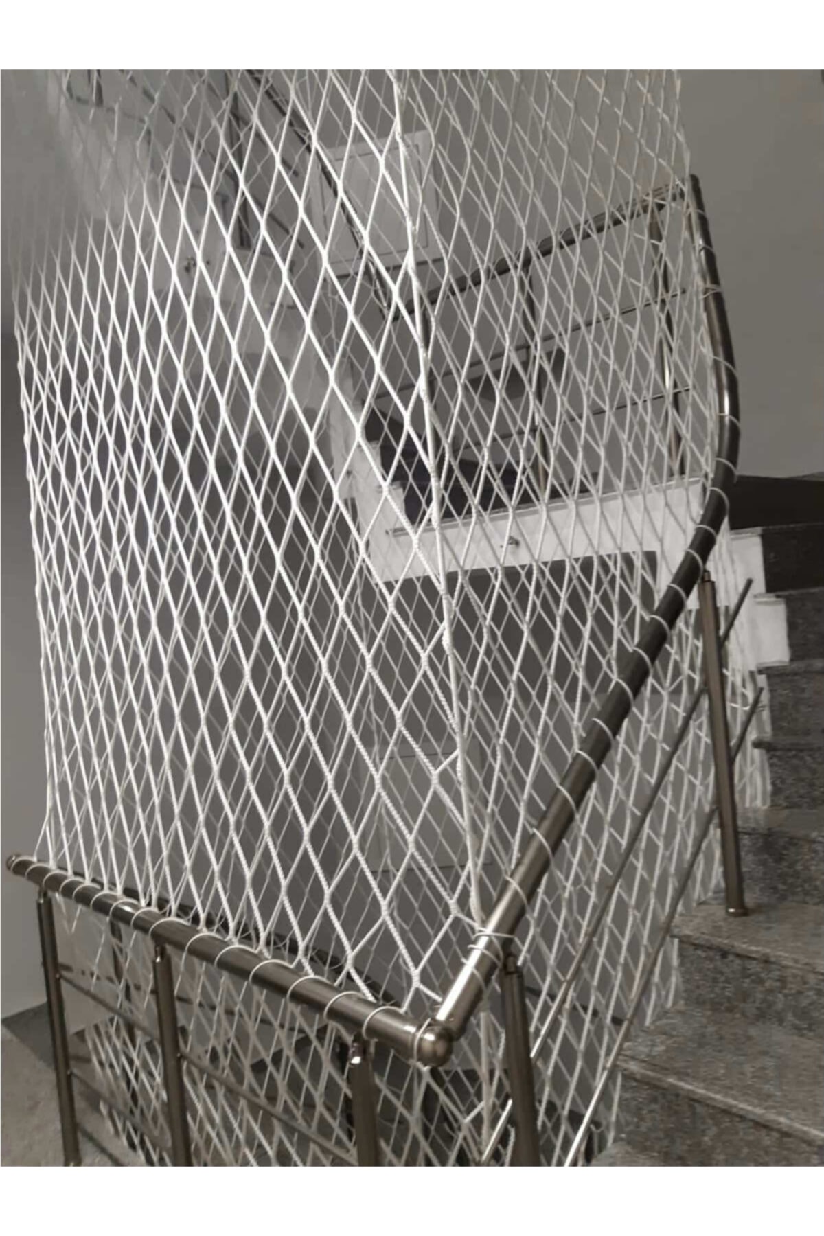 6 Mm 2,70 X 11 Metre Balkon Güvenlik Filesi Çocuk Emniyet Ağı Merdiven Güvenlik Filesi Güvenlik Ağı